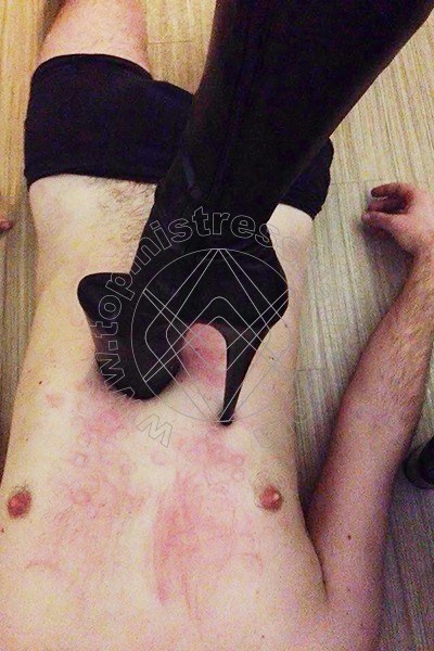 Foto 24 di Mistress Red Devil mistress Sondrio