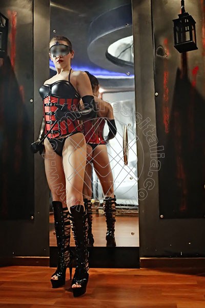 Foto 20 di Lady Kalisi mistress Lecce