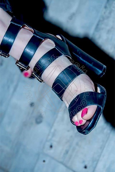 Foto hot di Dea Alessandra mistress Milano