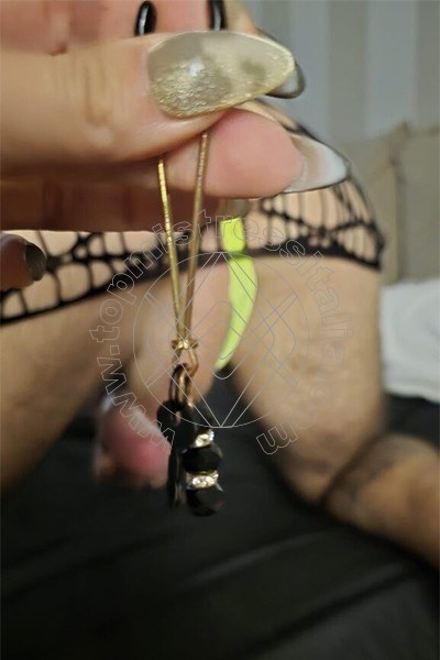 Foto hot di Dea chanty mistress Milano