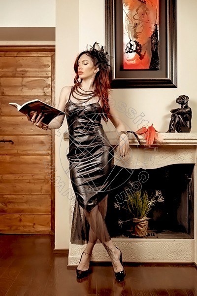 Foto 7 di Lady Scarlett mistress Como