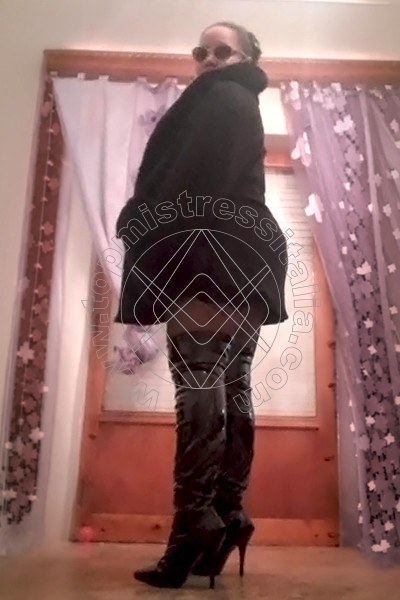 Foto 6 di Miss Halina mistress Follonica