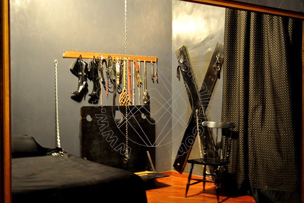Foto 39 di Lady Paola mistress Roma