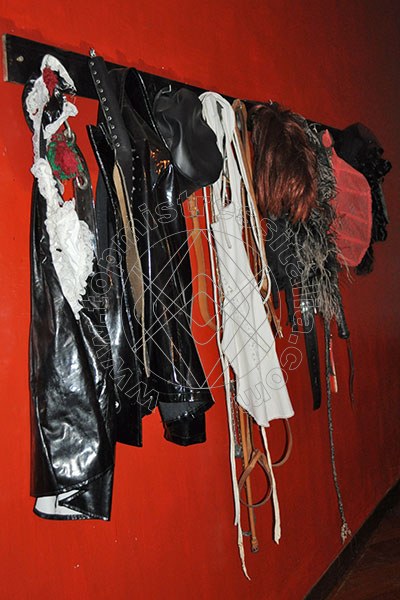 Foto 35 di Lady Paola mistress Roma