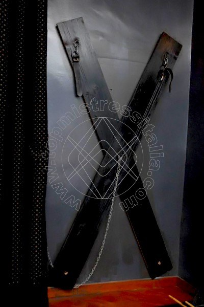 Foto 19 di Lady Paola mistress Roma